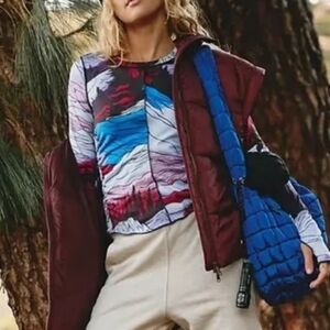 "Right on run long sleeve layer top" 🐦